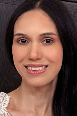 April Vixxi from HOTMILFSFUCK